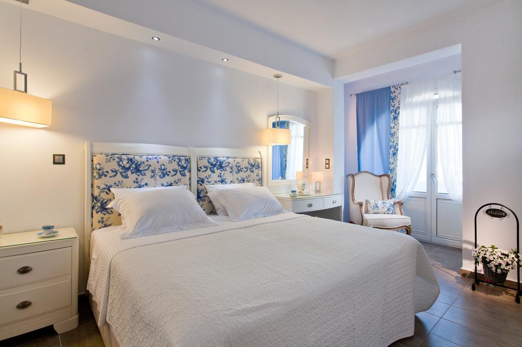 Miland Suites Adamantas  ภายนอก รูปภาพ